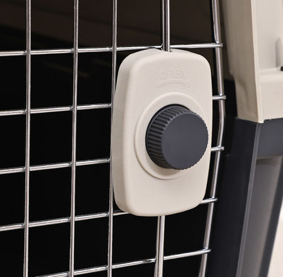 Button Closure Portable Pet Bag Large Capacity Cats Cage for Travel Products