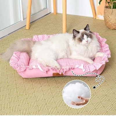 Fluffy Plush Washable Cat Bed Customizable and Machine Washable for Easy Cleaning