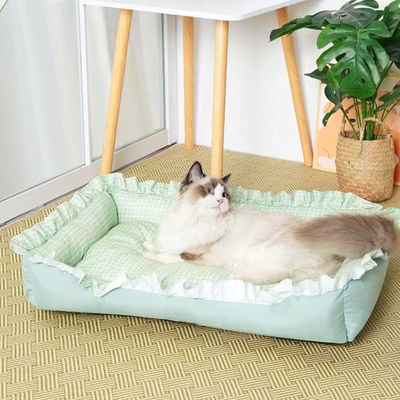 Fluffy Plush Washable Cat Bed Customizable and Machine Washable for Easy Cleaning