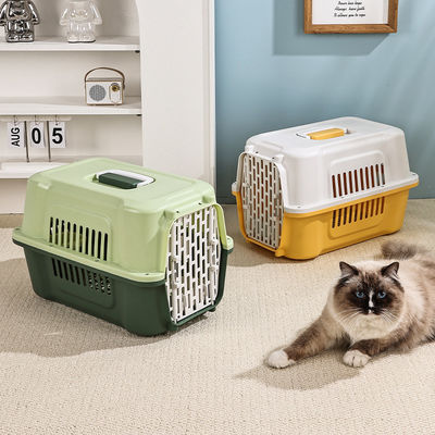 Comfortable Cat Outing Travel Box Metal Frame and Breathable Comfort for Adventures