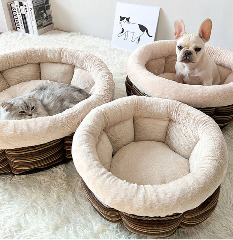 Indoor Washable Pet Bed for Small Dogs and Kittens ODM Designs Function Warm Comfortable
