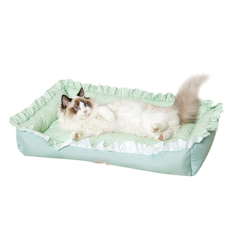 Soft Anti-Slip Bottom Quadrate Pet Cat Bed for Cats or Small Dogs Washable ODM Designs