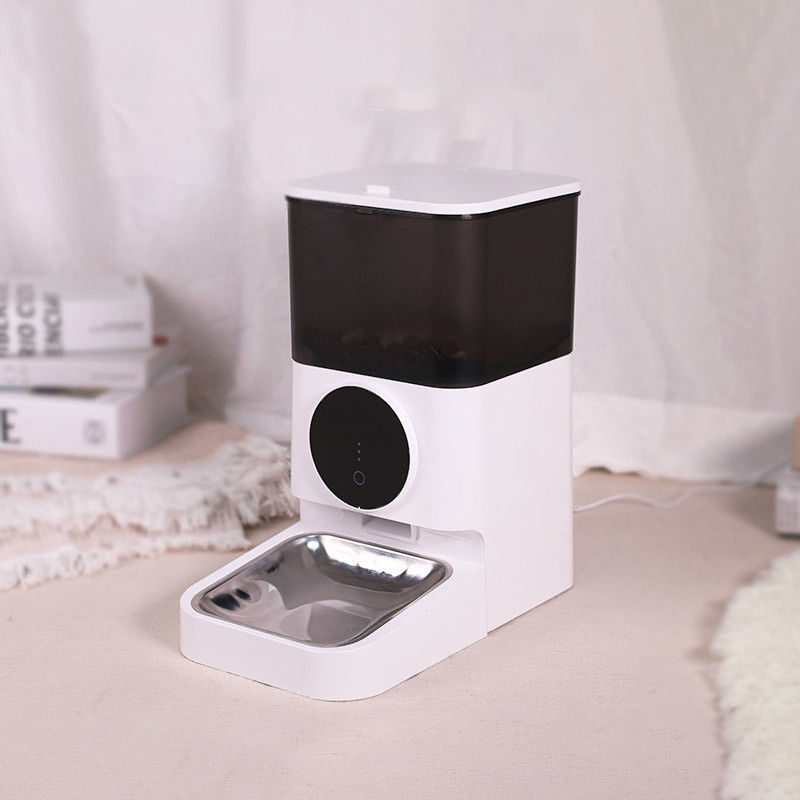 Pet Food Timing Automatic Dog Feeder with Remote App Control and Battery Power Source